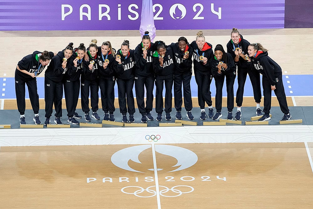 | Photo: AP/Dolores Ochoa : 2024 Paris Olympics Women's volleyball: Gold medalist of Italy